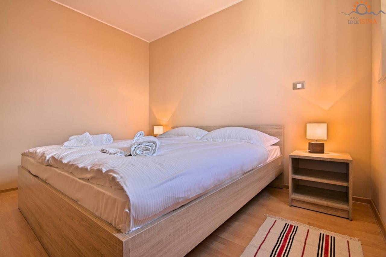 Rotonda Inn Novigrad Novigrad (Istria) Exterior foto